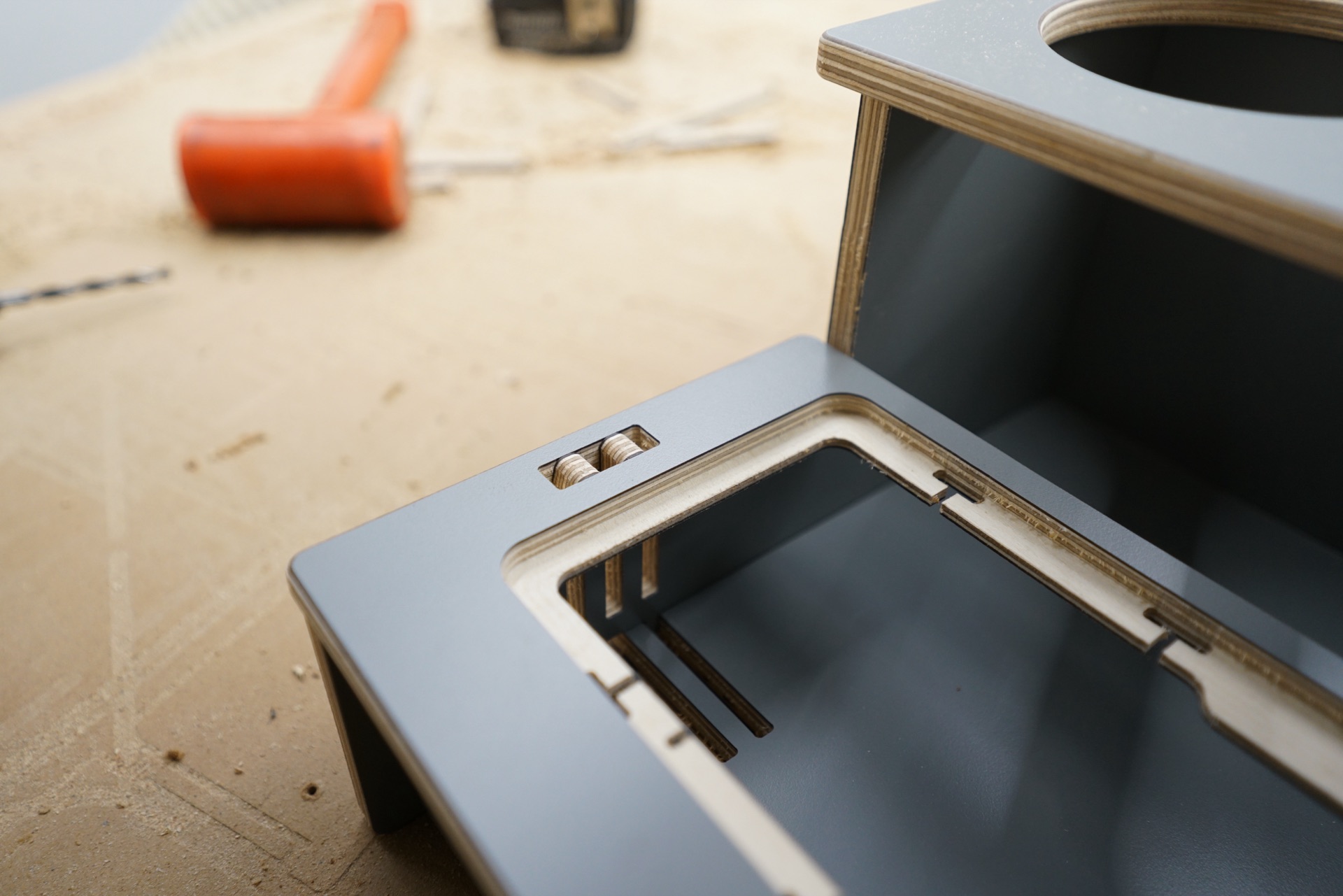 L300 Center Console - Preview 1